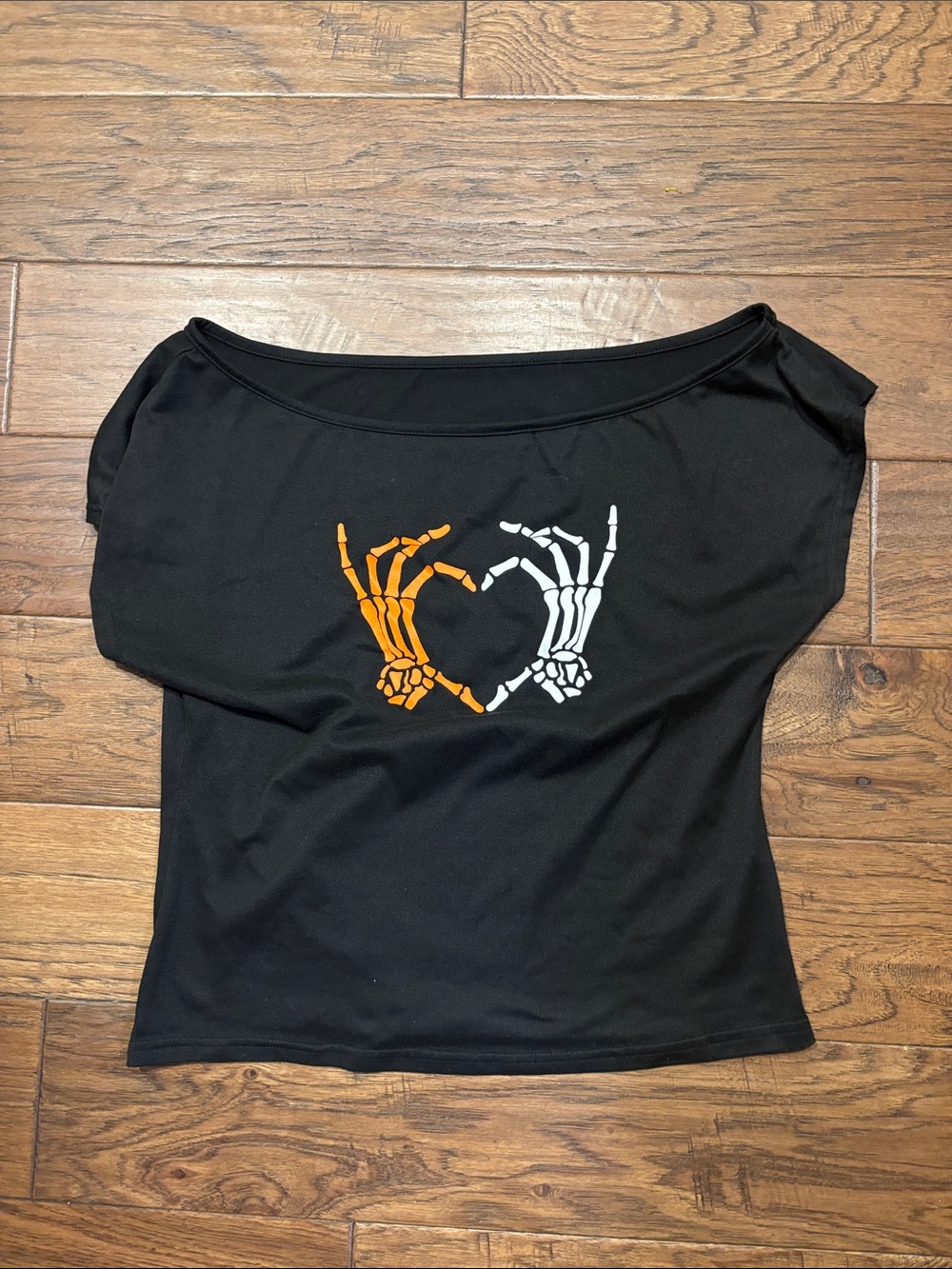 Halloween 🎃 Black Women’s Off-Shoulder Top with Skeleton Hand Heart Graphic